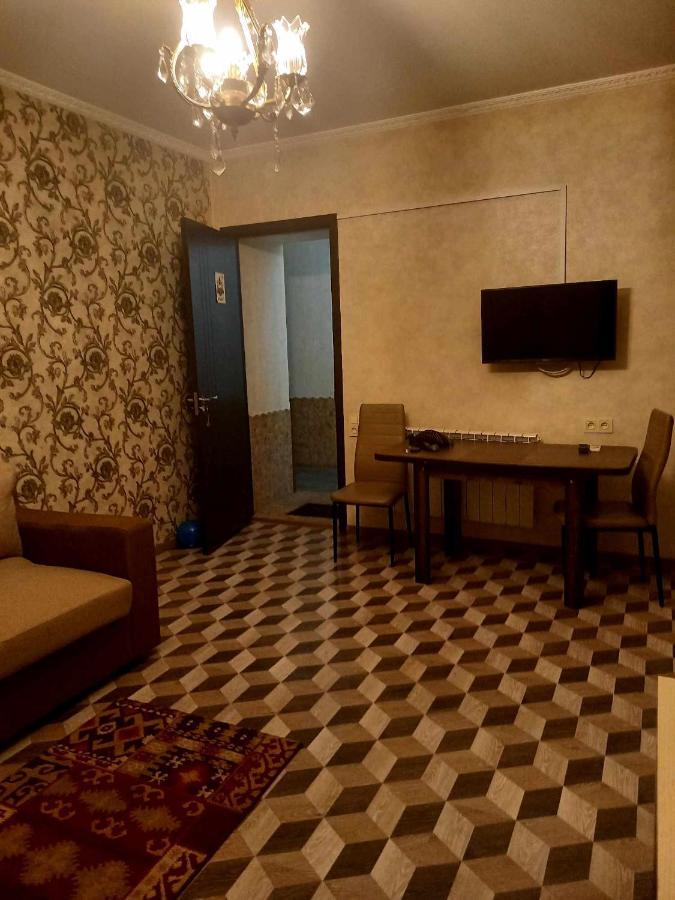 Apartment For Family Tbilisi Luaran gambar